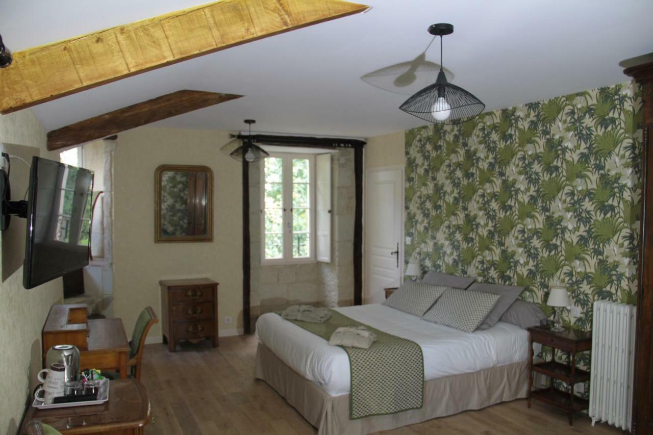 Le Logis De La Foret Hotel Sainte-Verge Luaran gambar