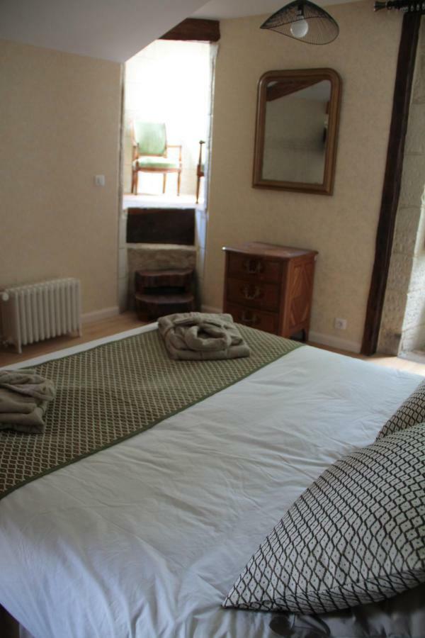Le Logis De La Foret Hotel Sainte-Verge Luaran gambar