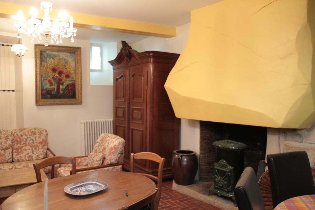 Le Logis De La Foret Hotel Sainte-Verge Luaran gambar